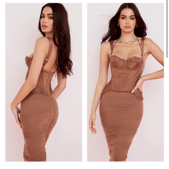 ❌SOLD❌House of CB Talya Toffee Corset Midi Dress - Picture 3 of 15